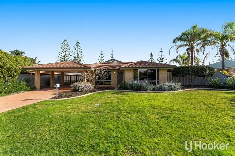 17 Lilac Green, Halls Head WA 6210