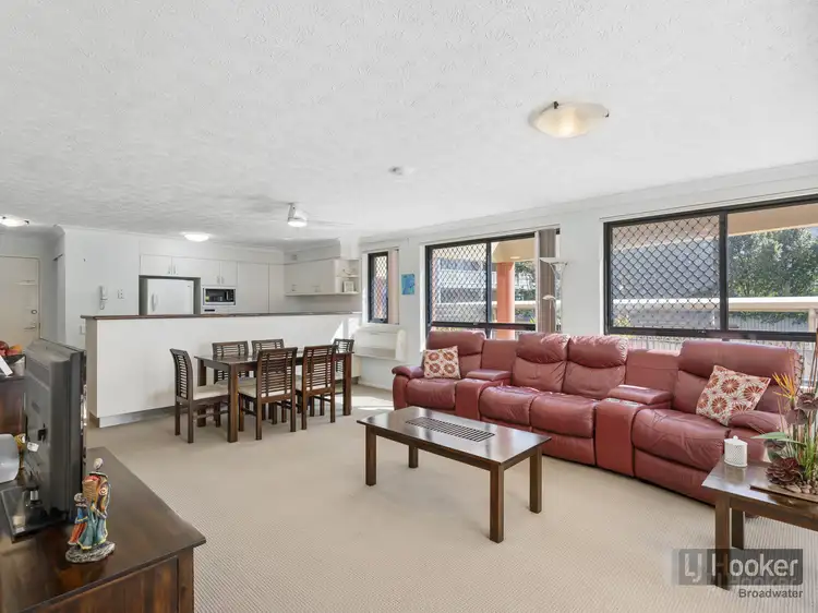 Sixth view of Homely apartment listing, 3/274 Marine Parade, Labrador QLD 4215