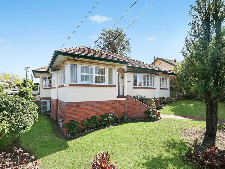 20 Lamrock Street, Holland Park West QLD 4121
