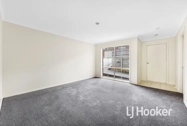 Second view of Homely unit listing, 2/11 Renlik Court, Pakenham VIC 3810