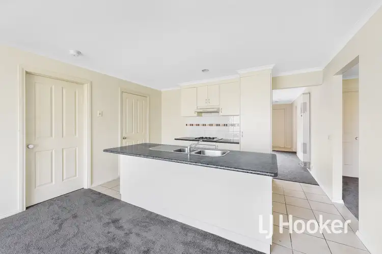 Third view of Homely unit listing, 2/11 Renlik Court, Pakenham VIC 3810