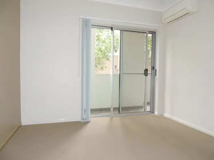 Second view of Homely unit listing, 16/14 Le Grand Street, Macgregor QLD 4109