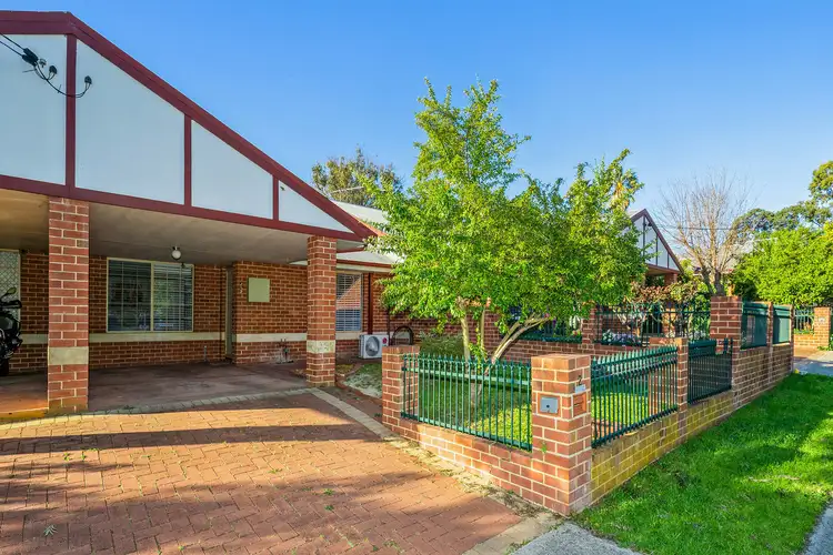 2/96 Helena Street, Guildford WA 6055