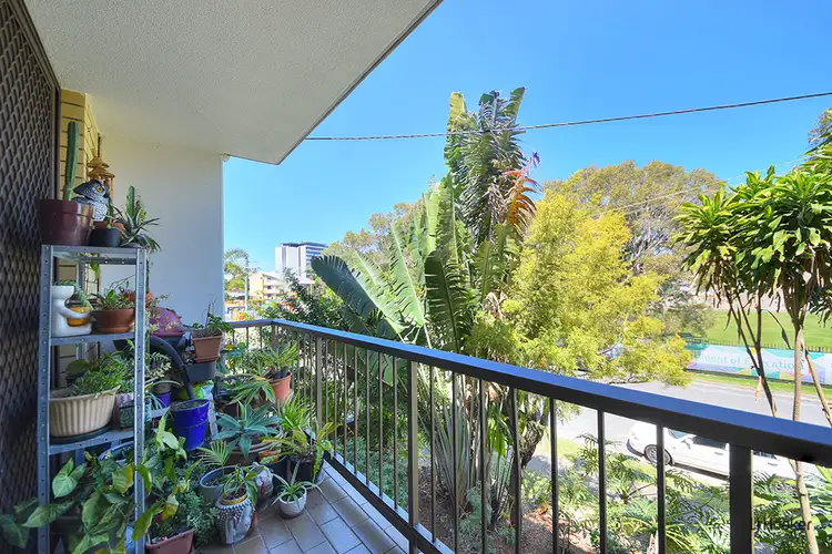Main view of Homely unit listing, 4/6 Brooke Avenue, Palm Beach QLD 4221