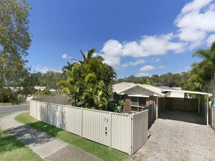 17 Poinciana Avenue, Victoria Point QLD 4165