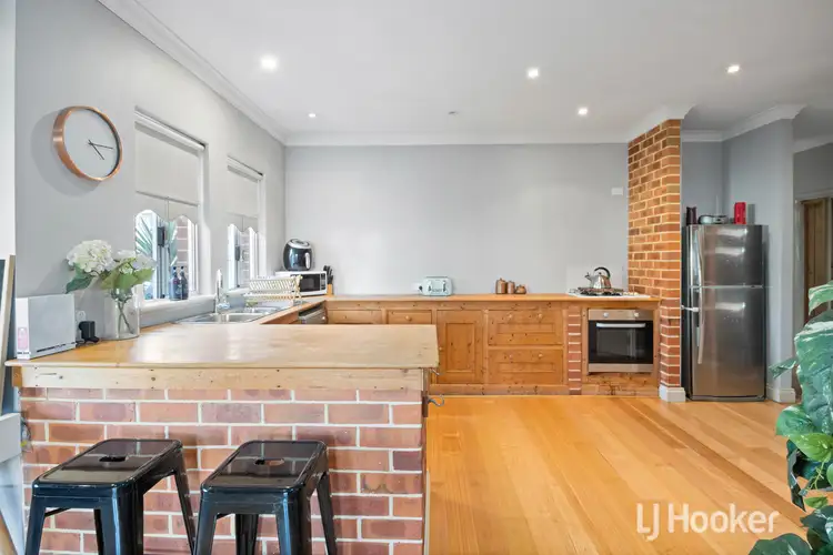 19 Dixon Street, Carey Park WA 6230