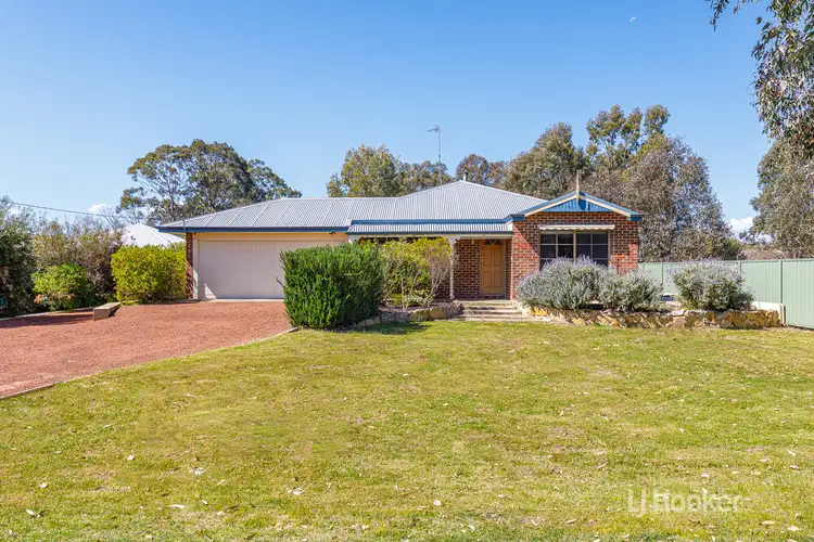 24 West Road, Capel WA 6271