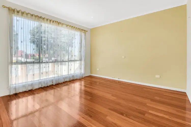 Fifth view of Homely house listing, 8 Teneriffe Close, Epping VIC 3076