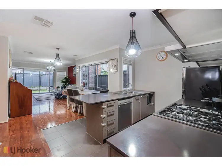 Fifth view of Homely house listing, 18 Rainham Avenue, Craigieburn VIC 3064