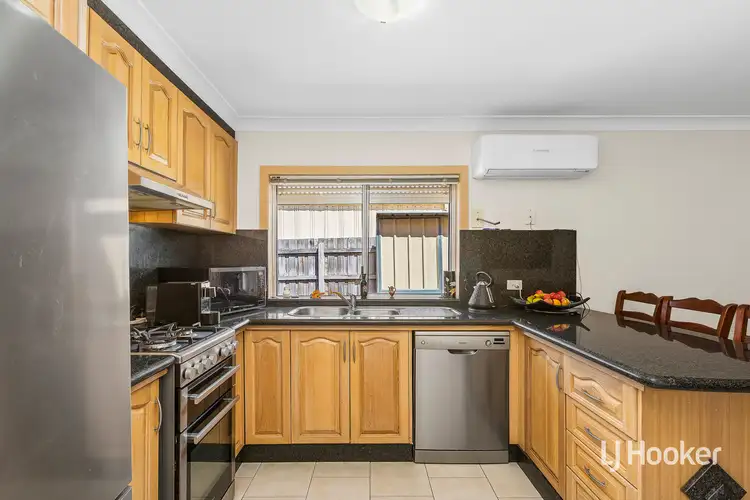 Sixth view of Homely unit listing, 2/107 Seabrook Boulevard, Seabrook VIC 3028