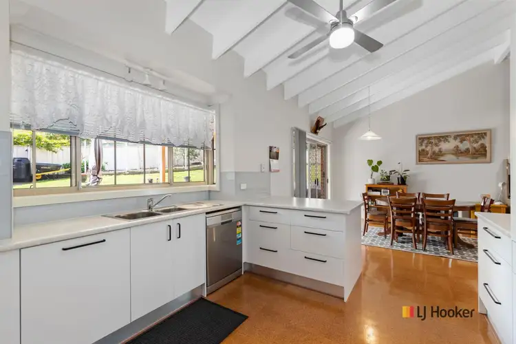 Fourth view of Homely house listing, 9 Johnson Place, Surf Beach NSW 2536