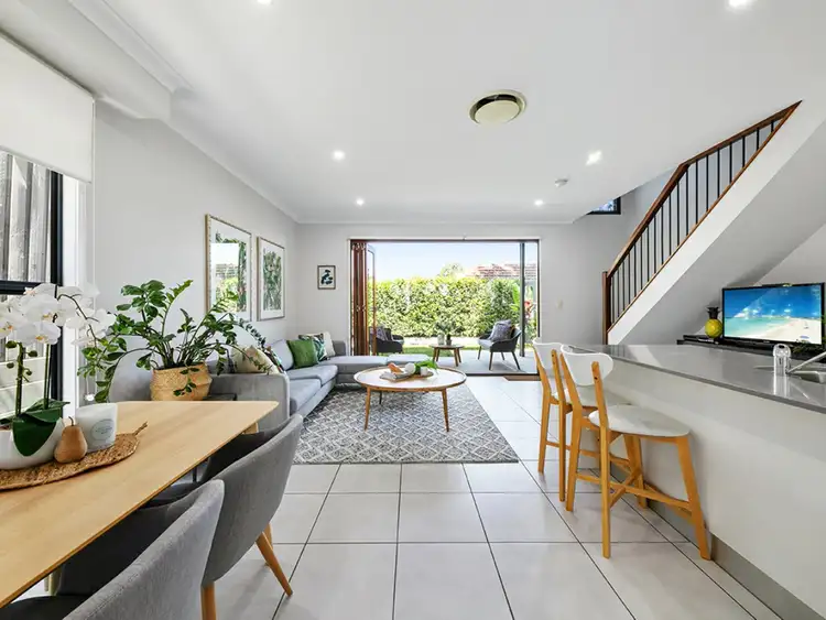 4/25 Christensen Street, Yeronga QLD 4104