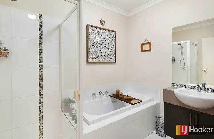 Fifth view of Homely unit listing, Unit 9/1 Darraweit Road, Wallan VIC 3756