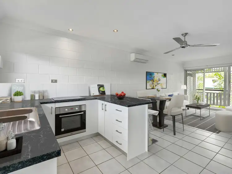 Main view of Homely unit listing, 6/122 Greenslopes Street, Edge Hill QLD 4870