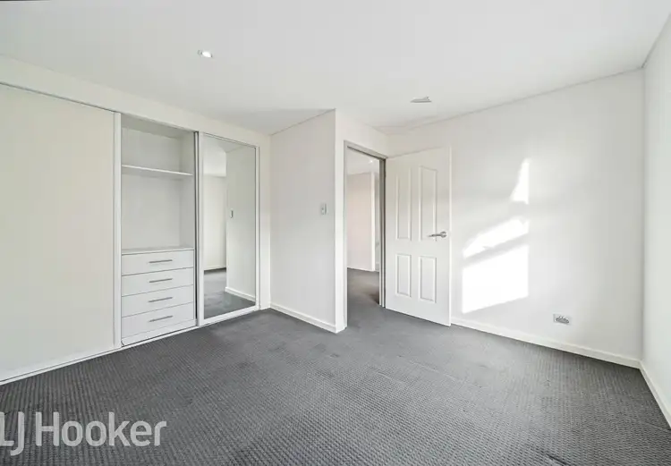 Fifth view of Homely townhouse listing, 3/6 Oak Street, Cannington WA 6107