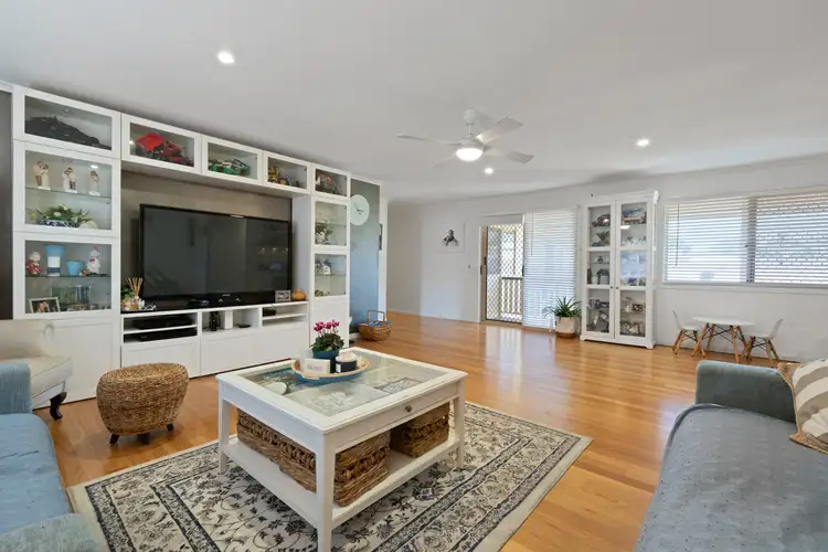 Fifth view of Homely house listing, 17 Constellation Way, Wynnum QLD 4178