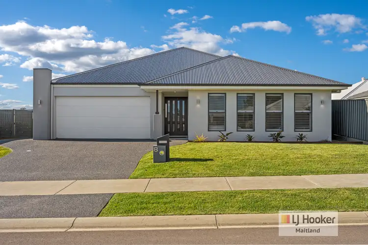8 Pandanus Circuit, Bolwarra NSW 2320
