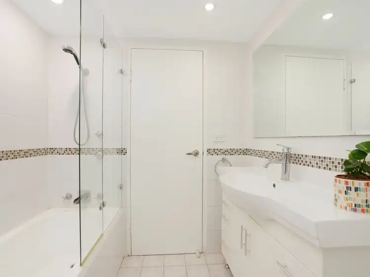 Fifth view of Homely unit listing, S401/233 Harris Street, Pyrmont NSW 2009