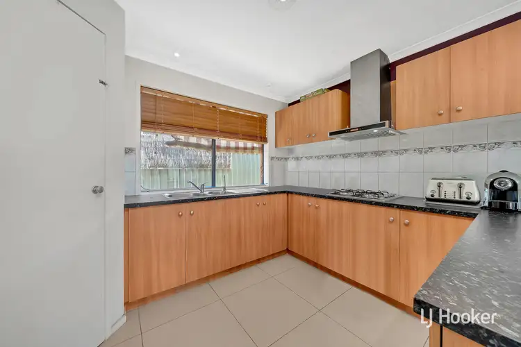 Fifth view of Homely house listing, 23 Horsham Drive, Cranbourne East VIC 3977