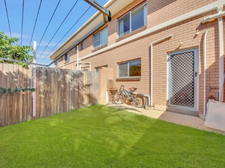 Seventh view of Homely unit listing, Unit 2/3 Sigg Street, South Gladstone QLD 4680