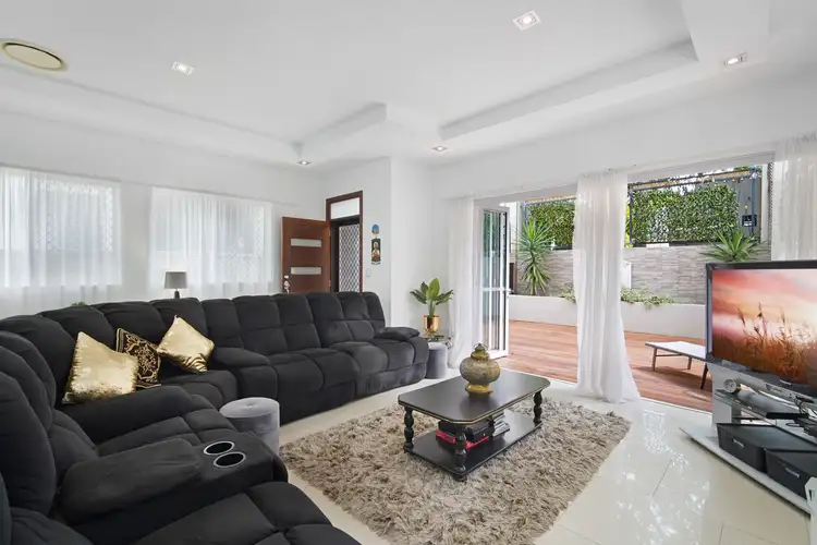 Fifth view of Homely house listing, 2/23 Andromeda Parade, Robina QLD 4226