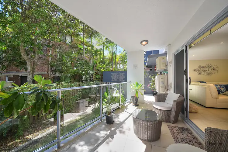 1/61 Tallebudgera Drive, Palm Beach QLD 4221