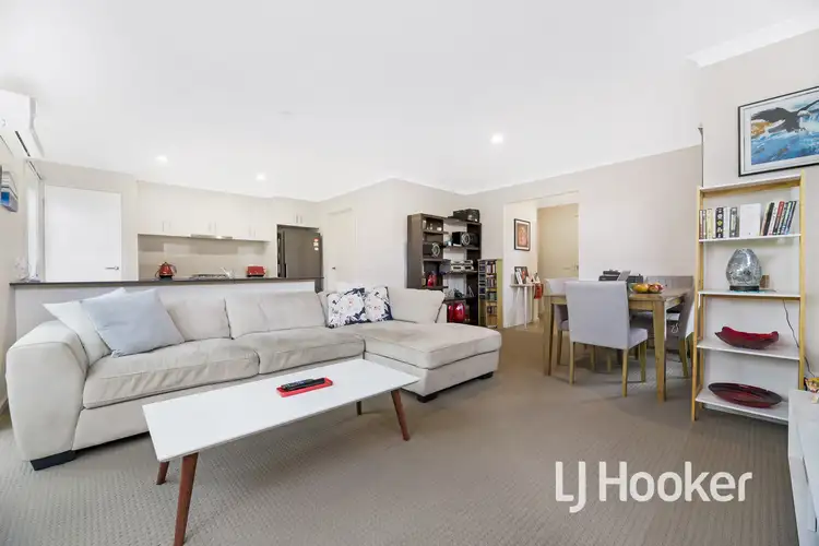 Fifth view of Homely townhouse listing, 6 Nemo Street, Pakenham VIC 3810