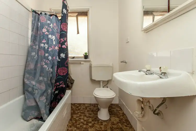 Sixth view of Homely house listing, 20 Davies Close, Weston NSW 2326