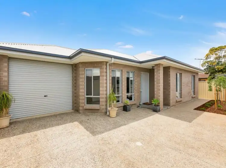 2/11 Munro Avenue, Seaton SA 5023