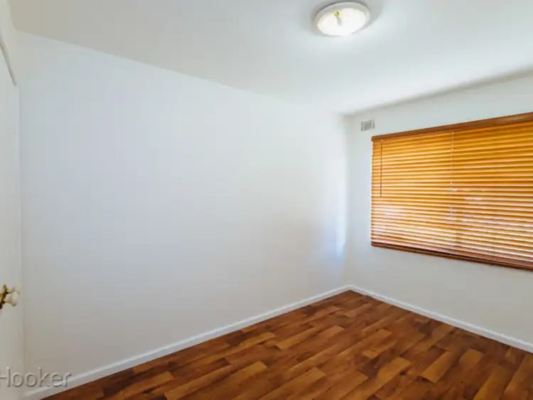Sixth view of Homely unit listing, 2 J/59 Tenth Avenue, Inglewood WA 6052