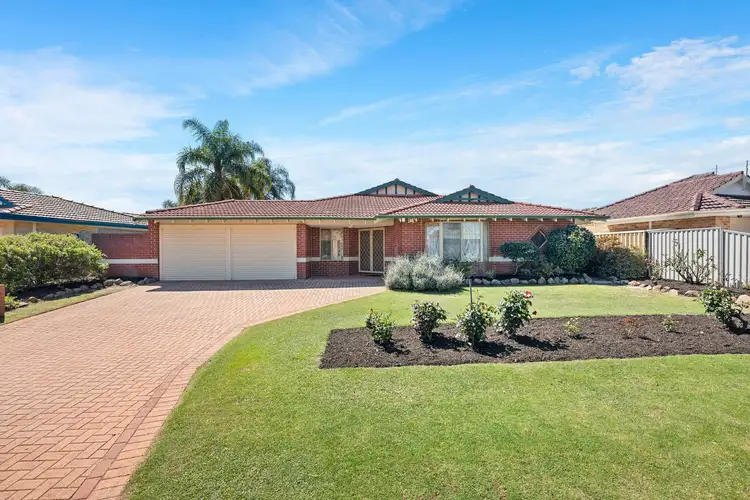 8 Hungerford Close, Canning Vale WA 6155
