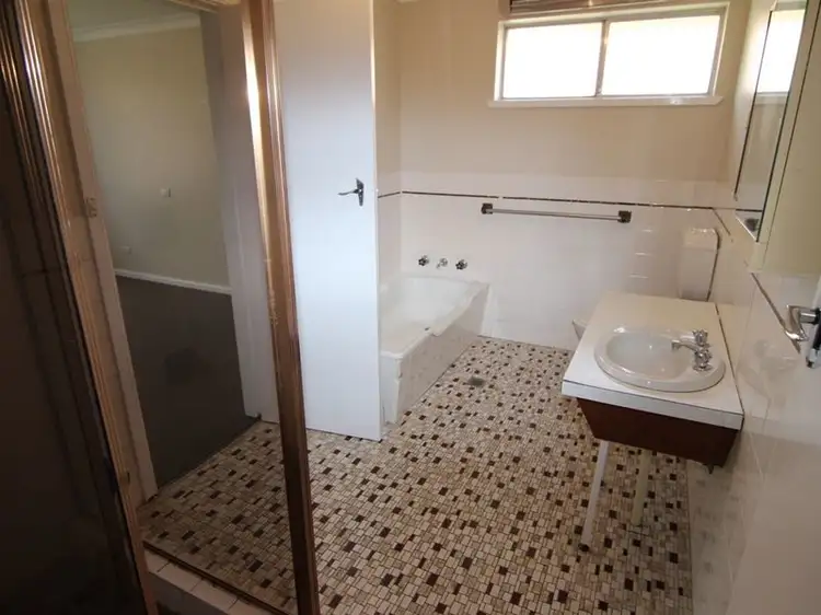 Fifth view of Homely house listing, 11 Rose Aveune, Orange NSW 2800