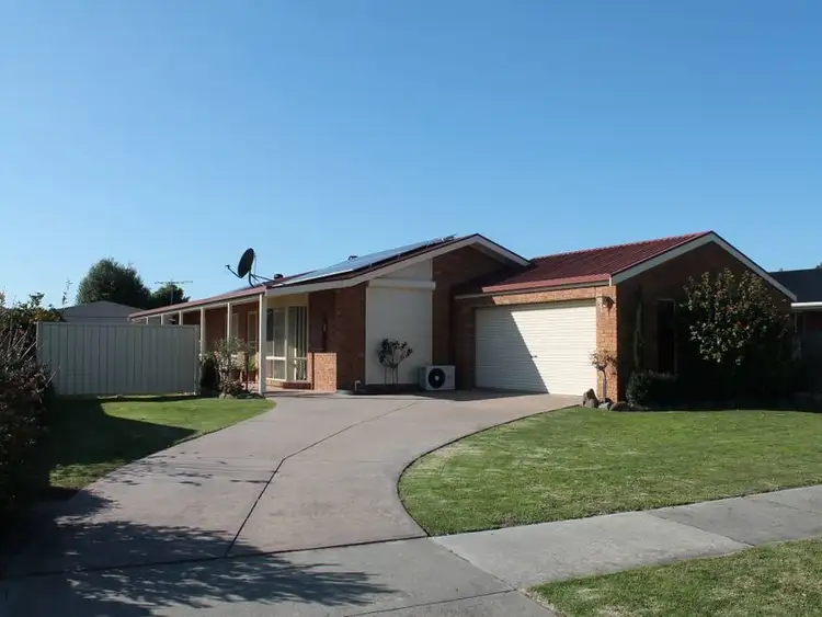 Main view of Homely house listing, 40 Balmoral Crescent, Bairnsdale VIC 3875