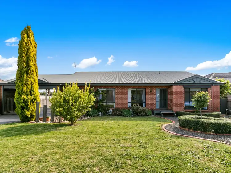 15 Bluff Court, Eastwood VIC 3875
