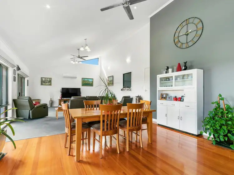 Fourth view of Homely house listing, 15 Bluff Court, Eastwood VIC 3875