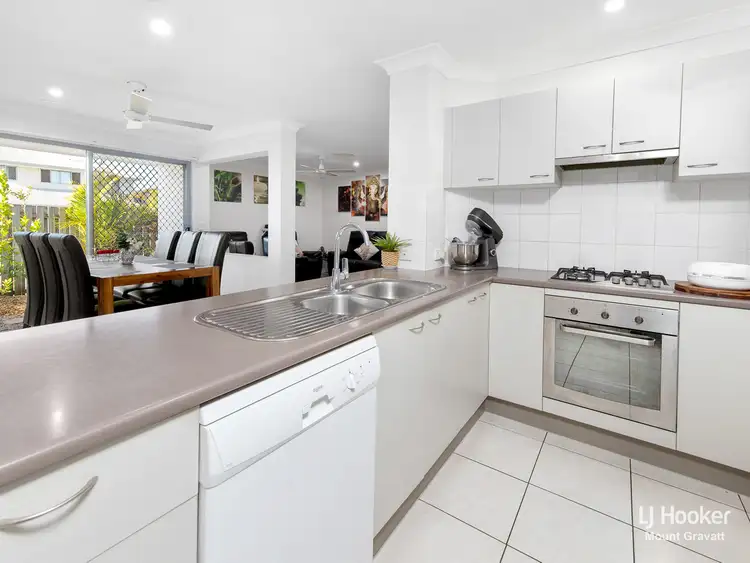 Sixth view of Homely unit listing, 18/95 Lexey Crescent, Wakerley QLD 4154