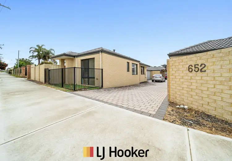 Fifth view of Homely villa listing, 652D Wanneroo Road, Balga WA 6061