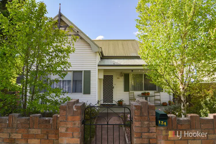 134 Bells Road, Lithgow NSW 2790