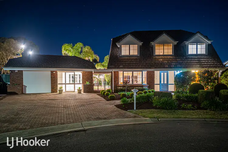 8 Honolulu Grove, West Lakes SA 5021