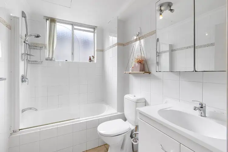 Fifth view of Homely apartment listing, 34/52-56 The Crescent, Dee Why NSW 2099