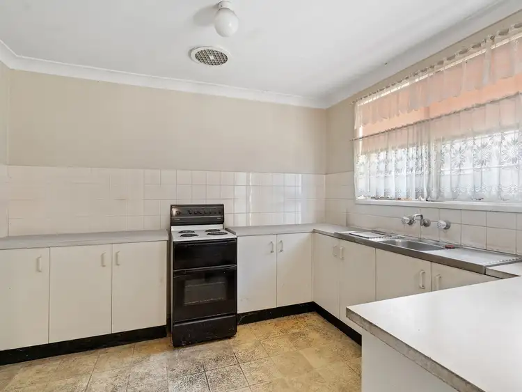 Third view of Homely villa listing, 2/27 Watanobbi Road, Watanobbi NSW 2259