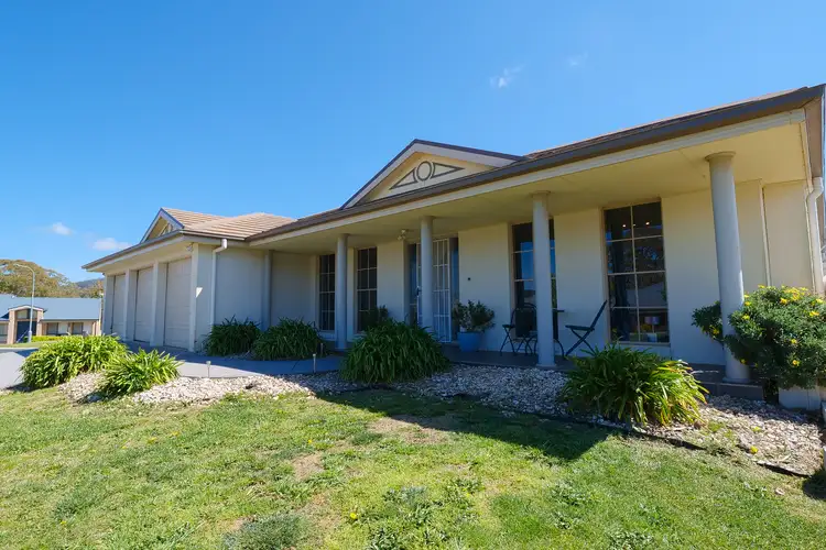 6 Fitzpatrick Place, Lithgow NSW 2790