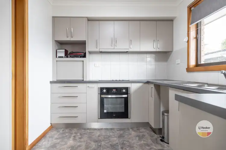 Fourth view of Homely unit listing, 2/5 Alroy Court, Rosetta TAS 7010