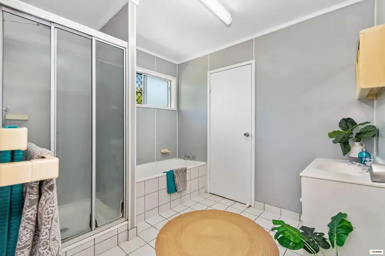 Fifth view of Homely house listing, 2 Sharon Crescent, Kelso QLD 4815