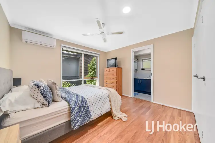 Sixth view of Homely unit listing, 3/5 Camley Court, Berwick VIC 3806