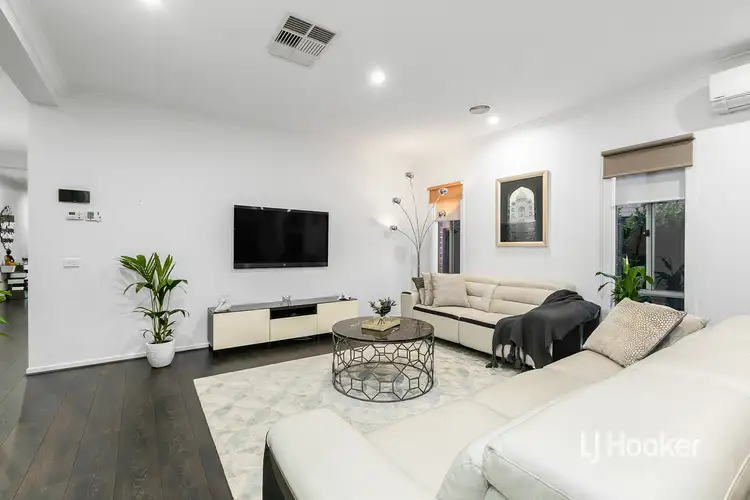 Sixth view of Homely house listing, 4 Countess Place, Point Cook VIC 3030