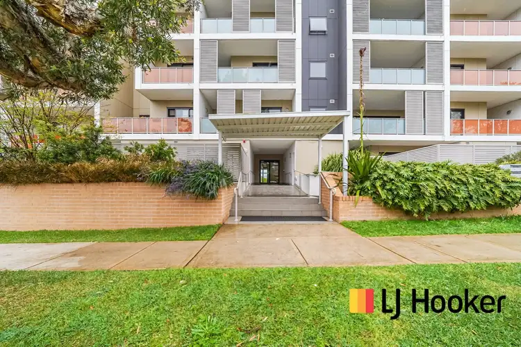 31/2-10 Tyler Street, Campbelltown NSW 2560