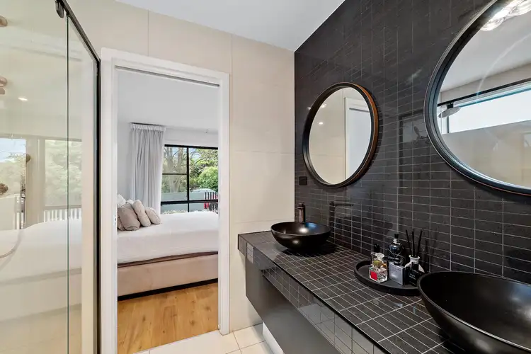 Sixth view of Homely house listing, 5 Bingara Place, Fisher ACT 2611