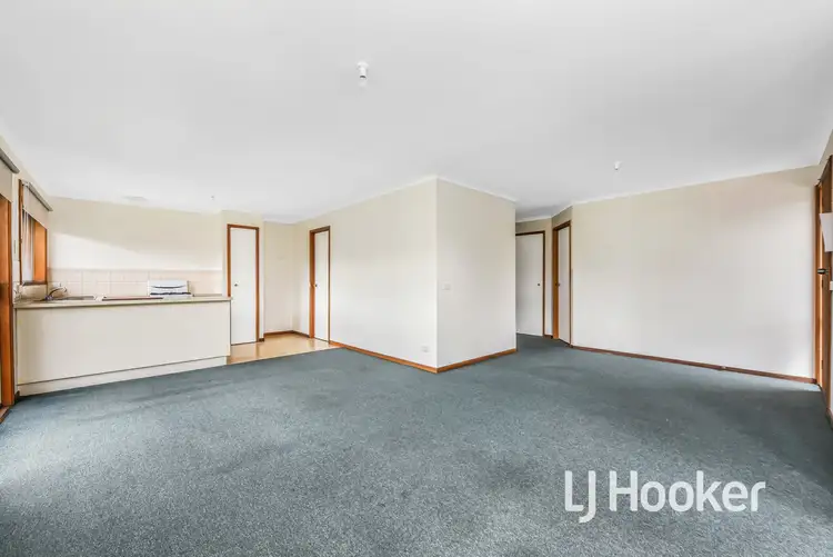 Sixth view of Homely house listing, 1/5 Maureen Close, Cranbourne West VIC 3977
