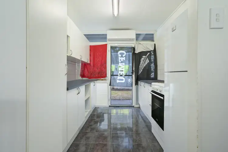Fourth view of Homely unit listing, 2/11 Anne Avenue, Broadbeach QLD 4218